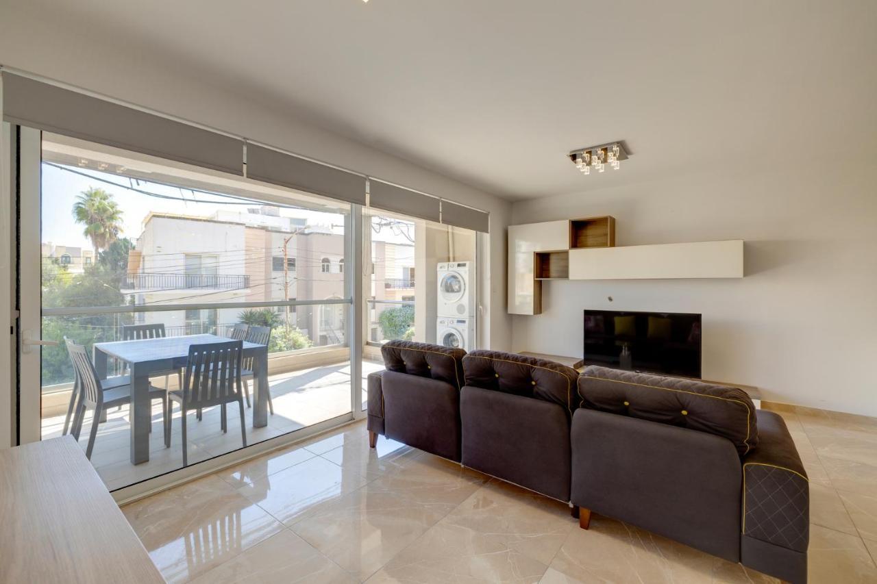 Marvellous 3Br Apartment In Central St Julians Saint Julian's Екстер'єр фото