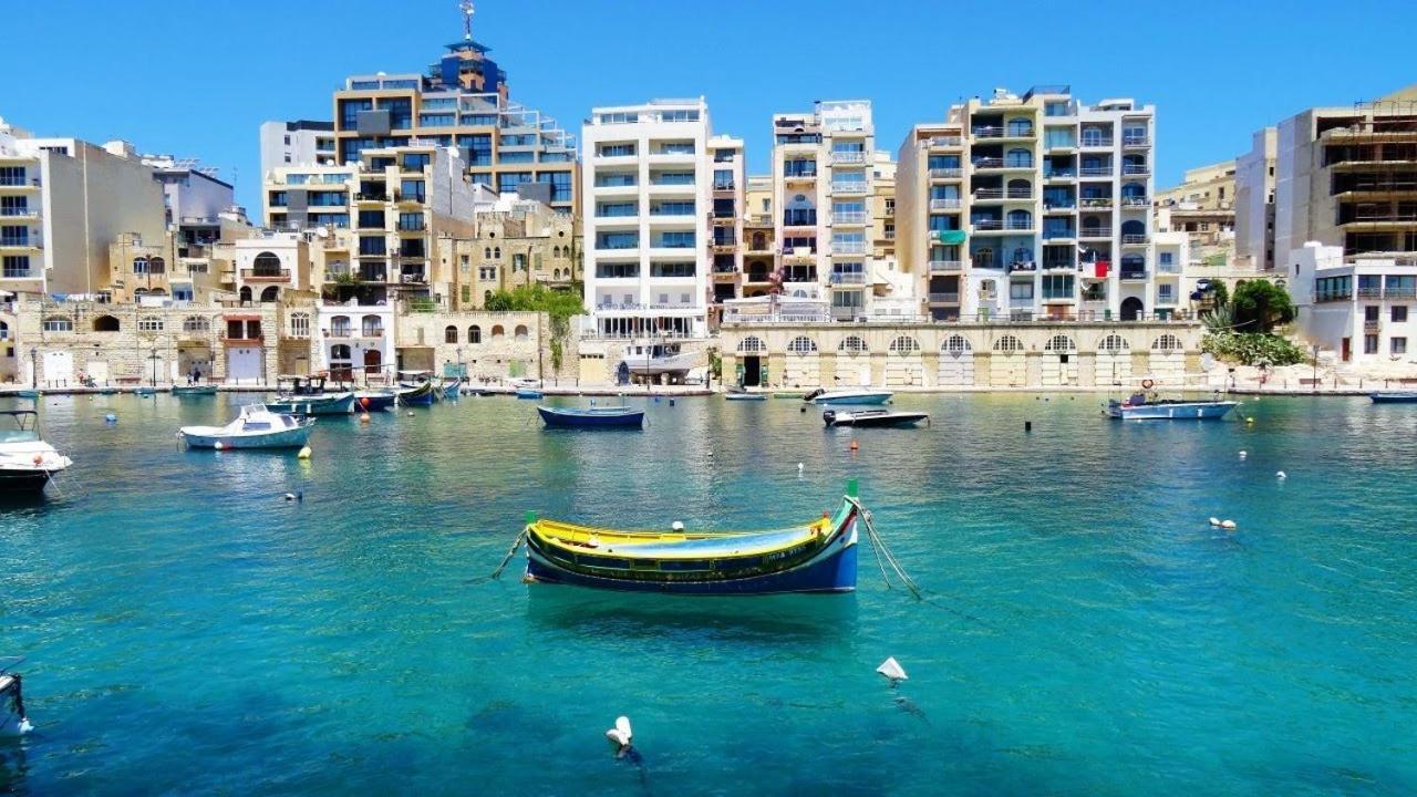 Marvellous 3Br Apartment In Central St Julians Saint Julian's Екстер'єр фото